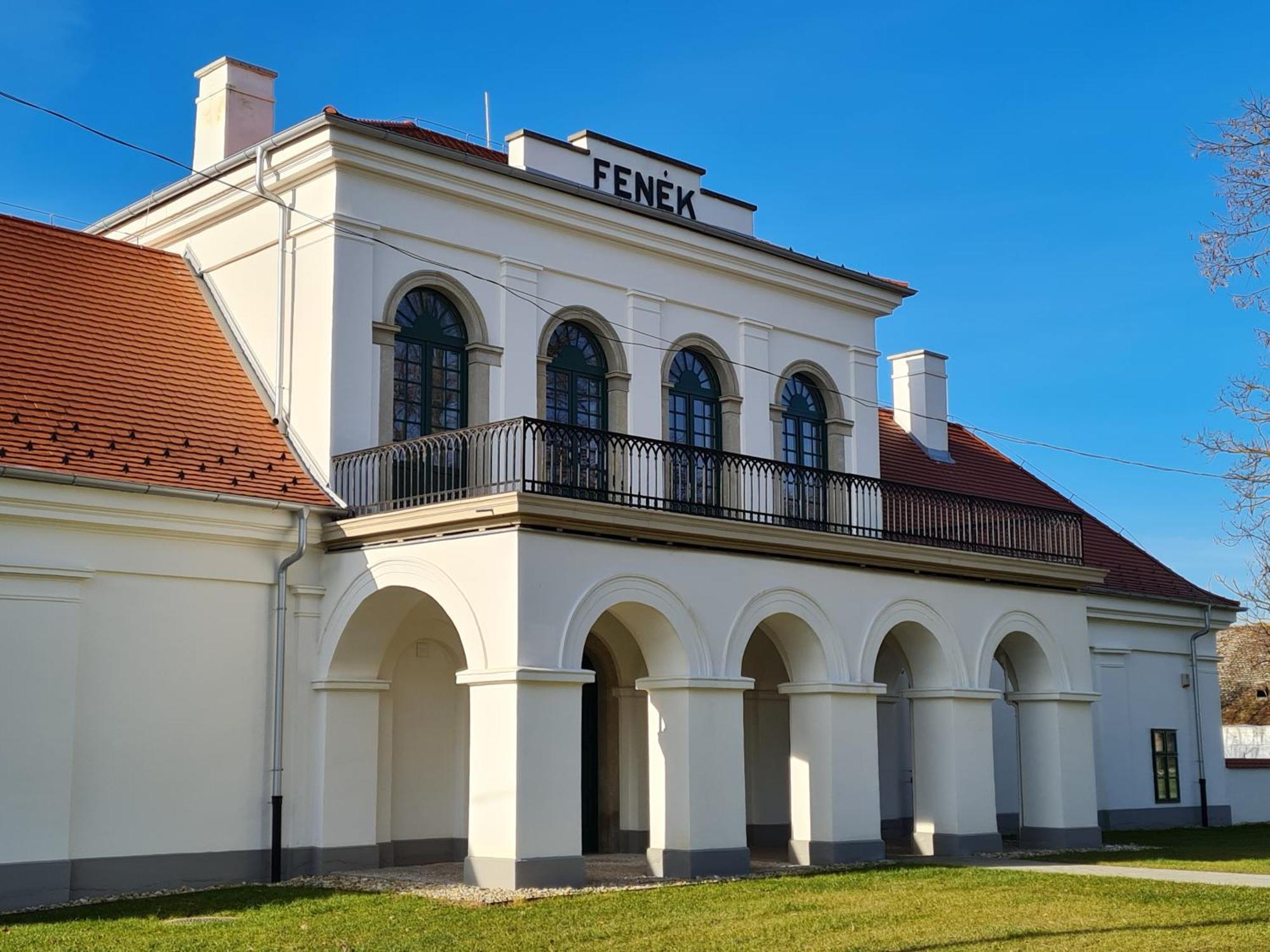 Ginger House Apartment Keszthely Bagian luar foto